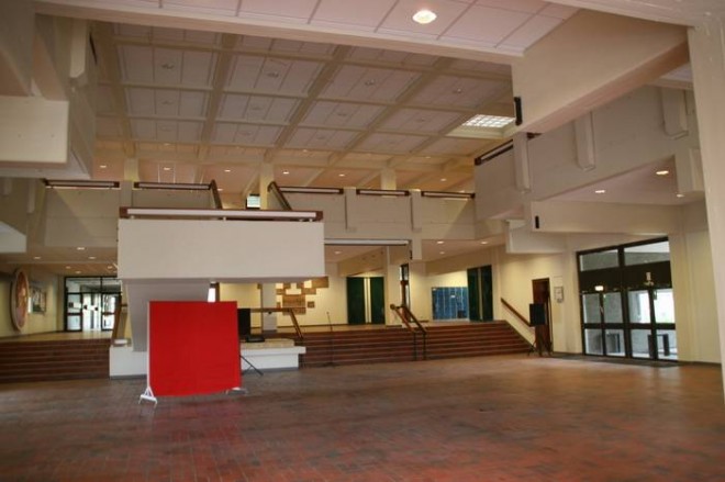 Eingangshalle wird zum Foyer